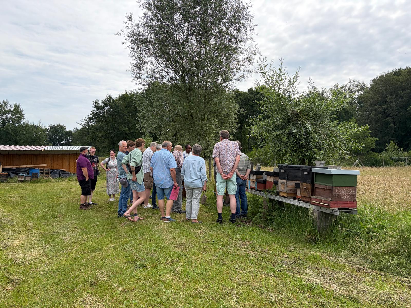 Sommerliche Standbesichtigung des Imkervereins